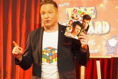 OLYMPUS DIGITAL CAMERA